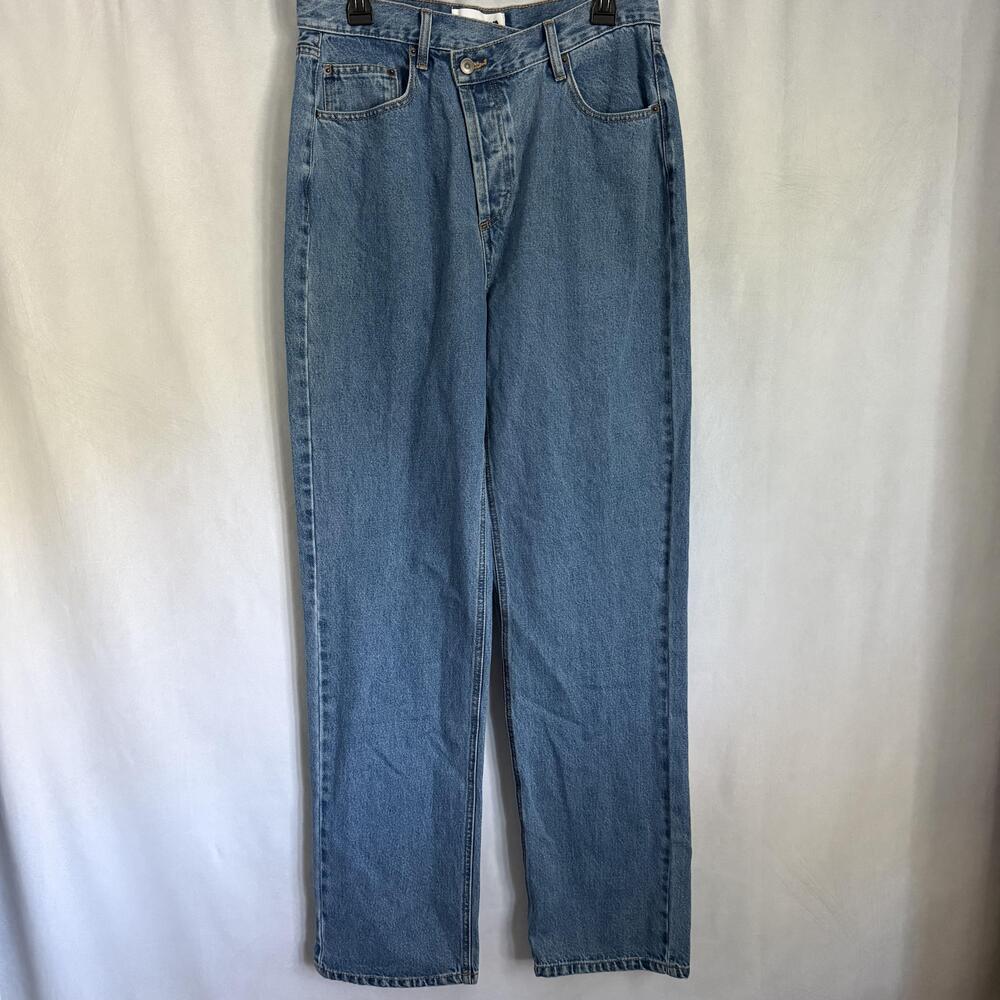 Fashion Nova Jeans Jrs 11 Light Wash High Rise Relaxed Straight Denim Button Fly